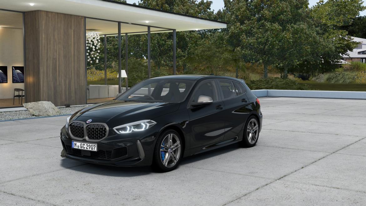 BMW　M135i 車体番号　7L43363